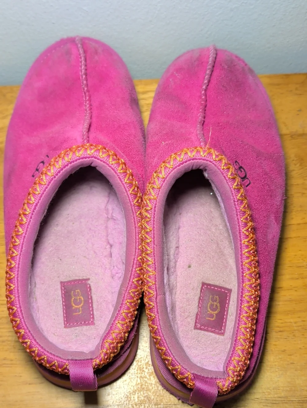 UGG Tazz Slippers in Raspberry Multi Colorway Pink Orange Comfy Girls Size 6